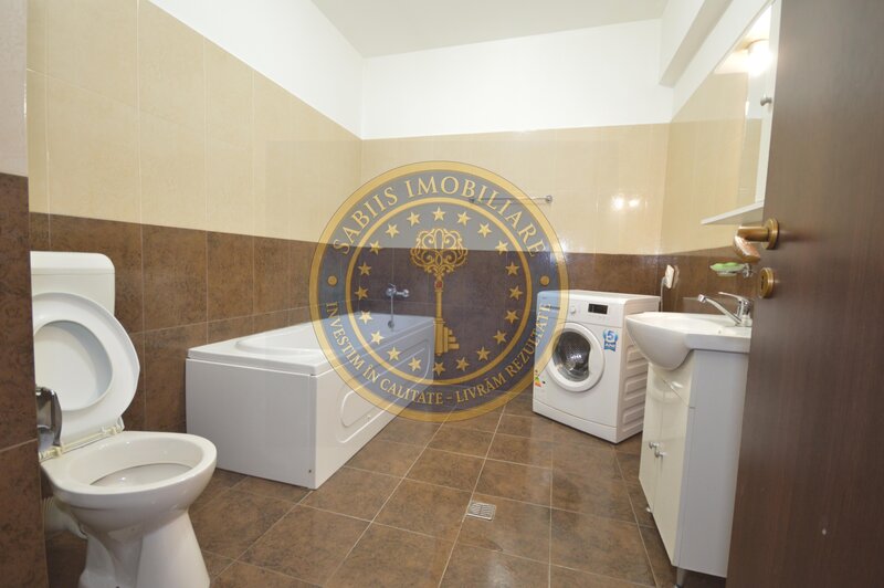 Cartierul Latin, apartament 75 mp premium, cu terasa si loc parcare.